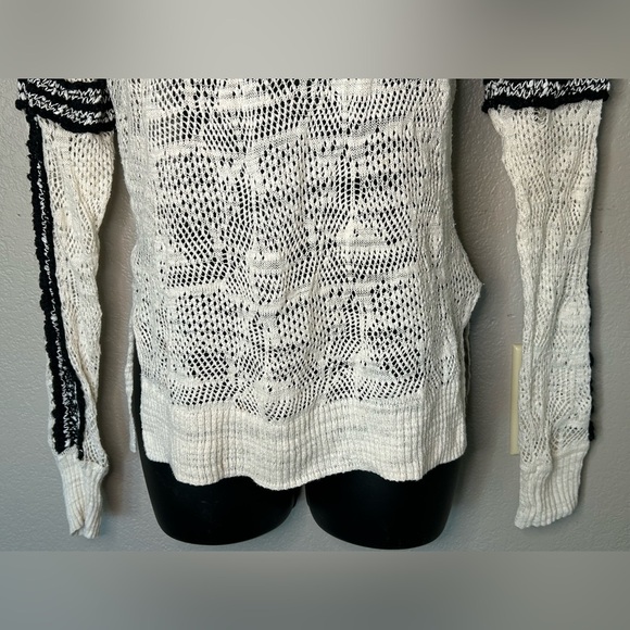 Free People MILES AWAY SWIT Knit Pull On Lightweight Sweater BOHO Sz XS - Picture 7 of 10